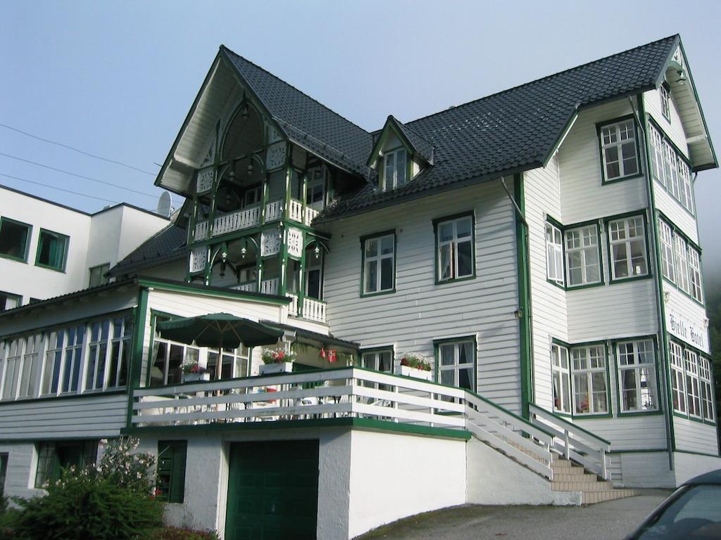 Hotel Hjelle Hotel Hjelle