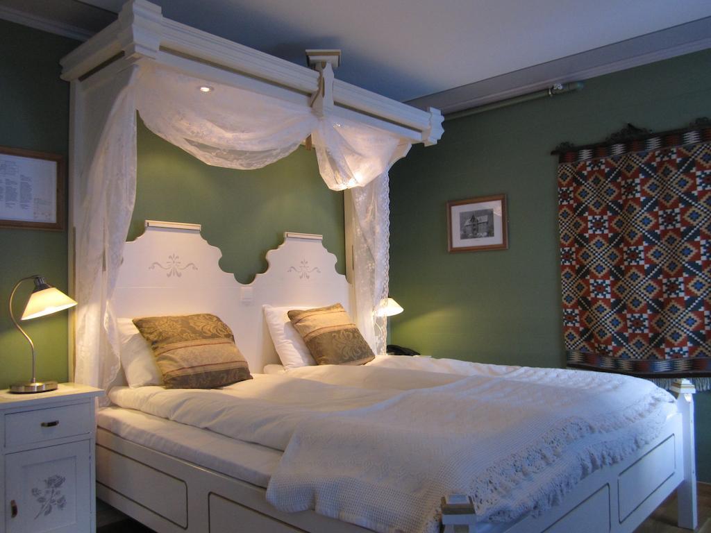 Hotel Hjelle Hotel 2*