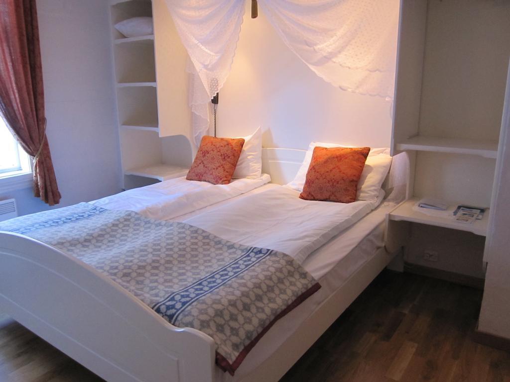 Hjelle Hotel