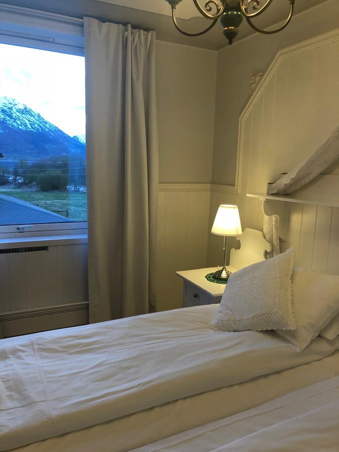 Hotel Hjelle Hotel Hjelle